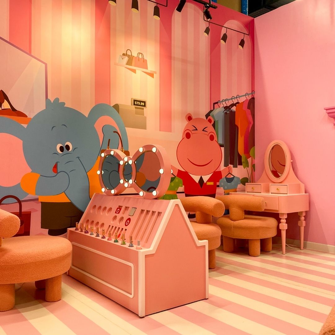 Area playground indoor Kiztopia di Agora Mall untuk aktivitas anak.