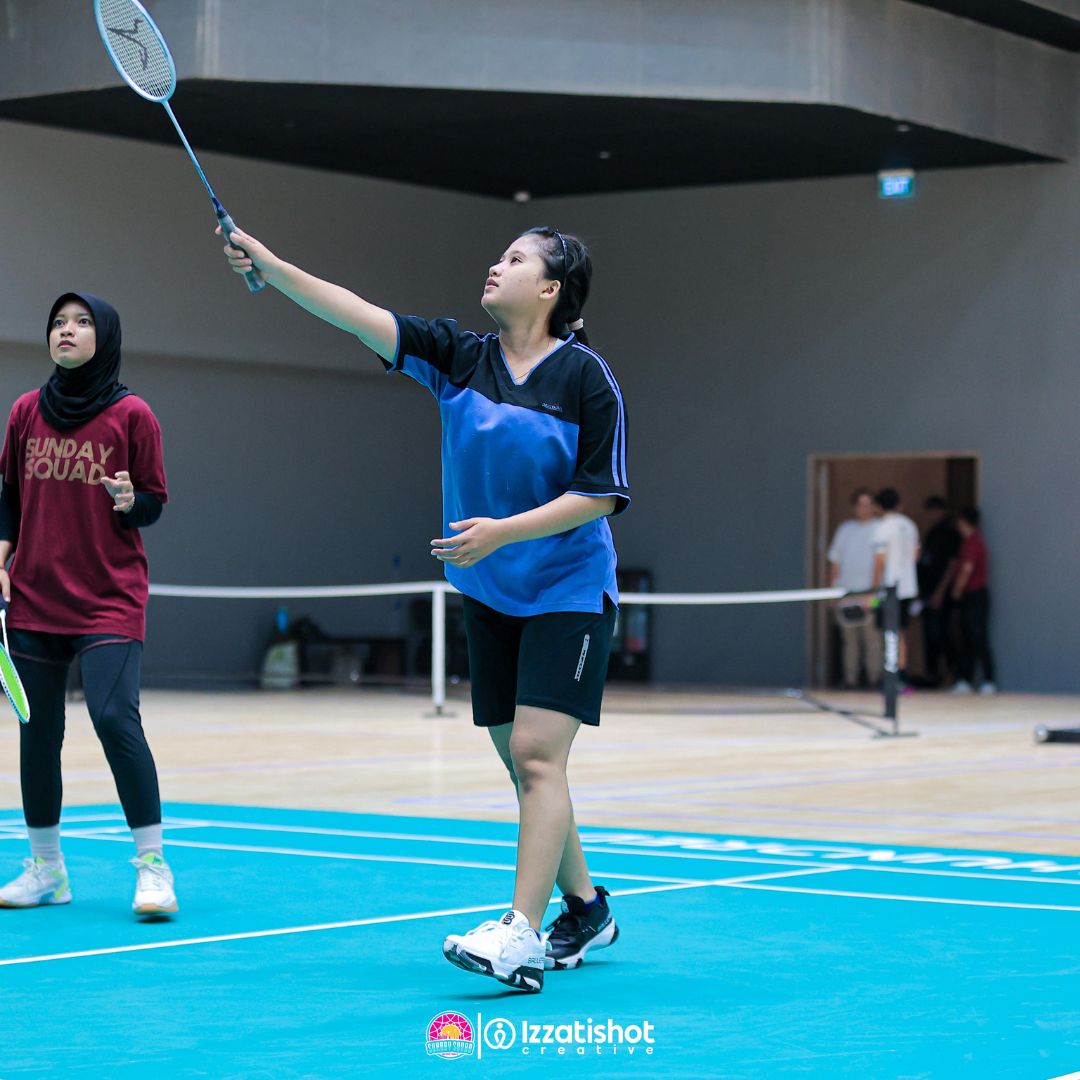 Lapangan badminton indoor di Agora Sports Hall Jakarta Pusat