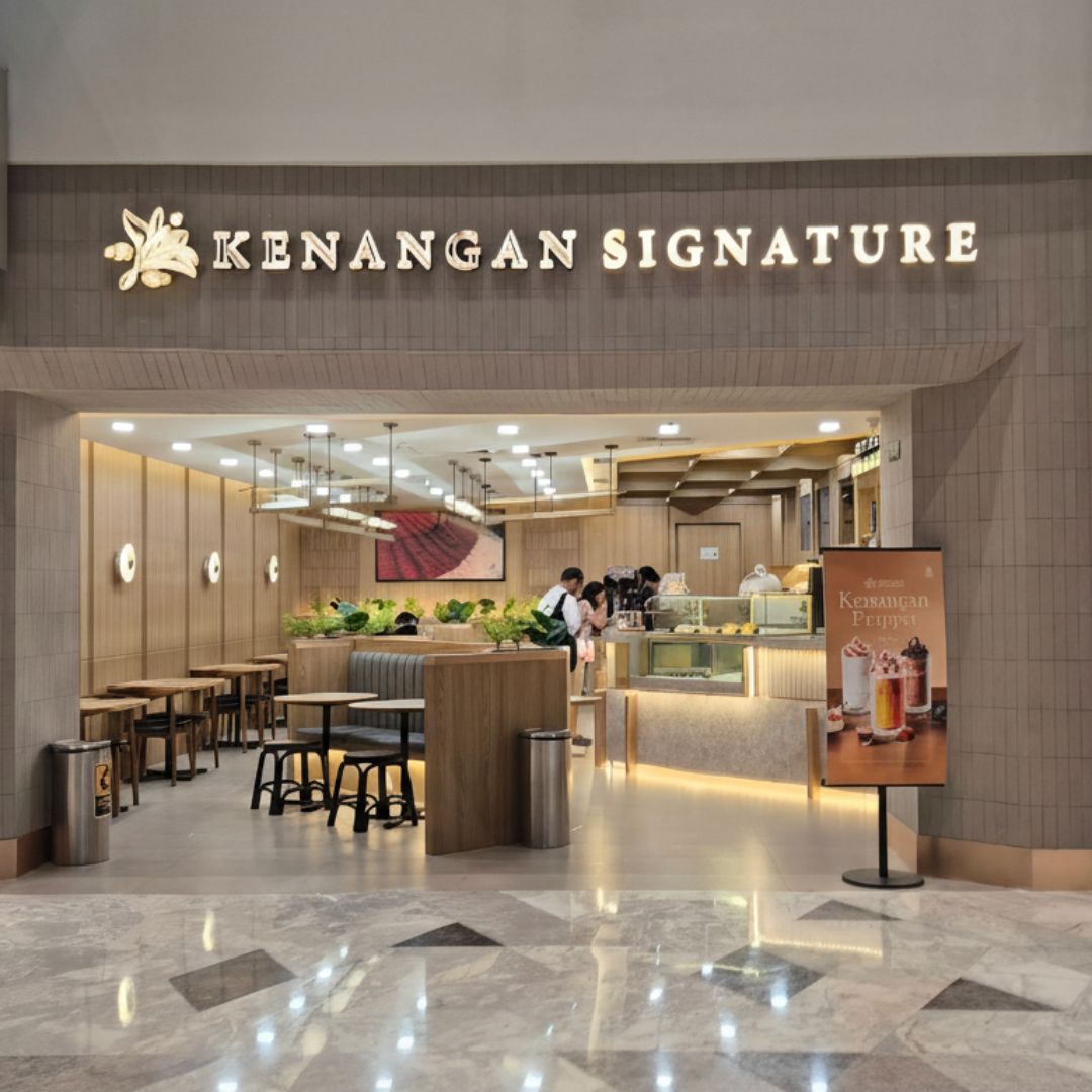 Kopi Kenangan Signature Agora Lifestyle Mall dengan ambience premium untuk meeting.